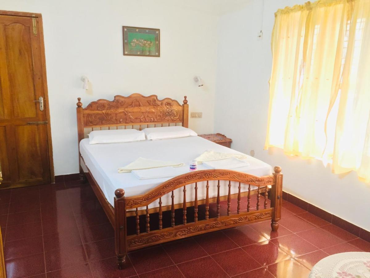 Ganesh House Ayurveda Homestay Ковалам Экстерьер фото